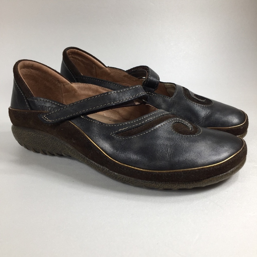 Naot Navy and Brown Leather Mary Jane Walking Shoe